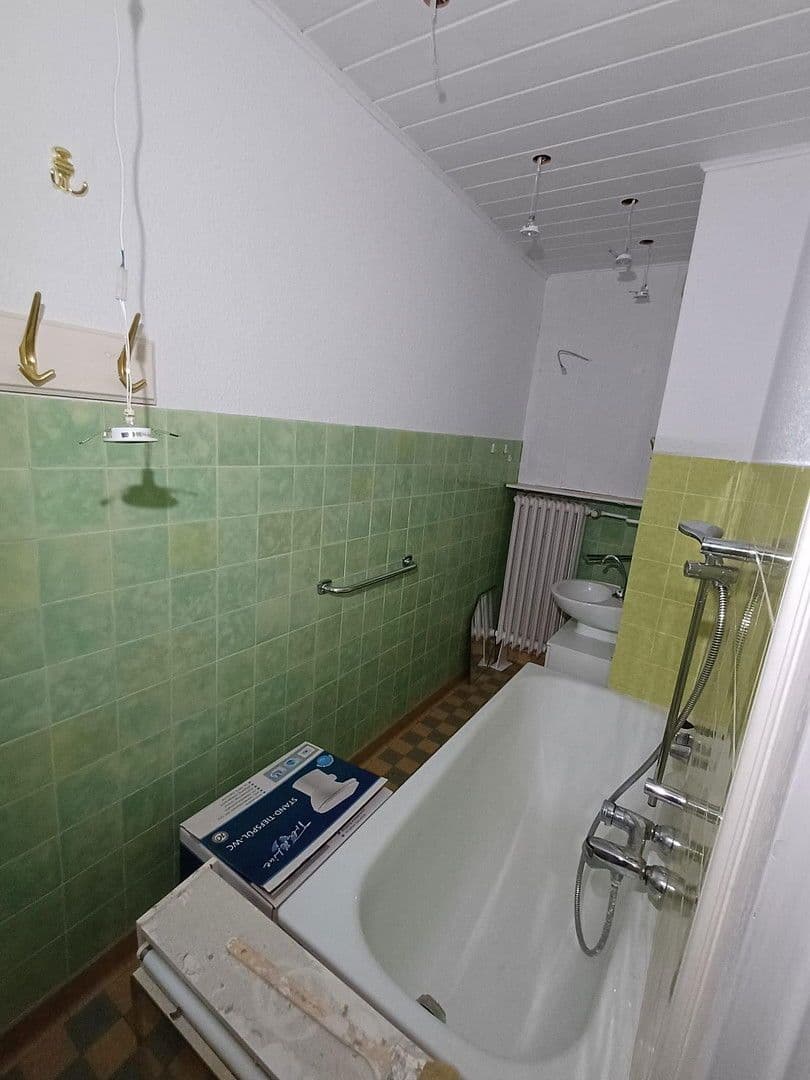 house to rent, 203 m², Schulstraße 9, Liederbach am Taunus, Hesse house to rent, 203 m², Schulstraße 9, Liederbach am Taunus, Hesse