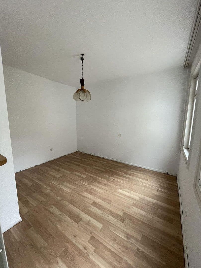 house to rent, 203 m², Schulstraße 9, Liederbach am Taunus, Hesse house to rent, 203 m², Schulstraße 9, Liederbach am Taunus, Hesse