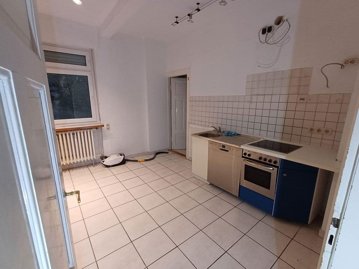 house to rent, 203 m², Schulstraße 9, Liederbach am Taunus, Hesse house to rent, 203 m², Schulstraße 9, Liederbach am Taunus, Hesse