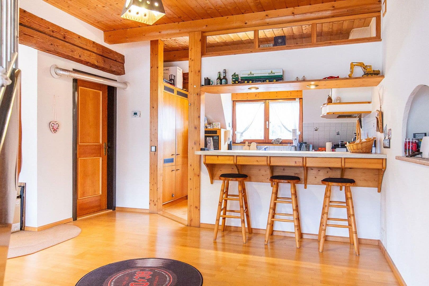 1 bedroom with open-plan kitchen flat to rent, 90 m², Wehr, Baden-Württemberg 1 bedroom with open-plan kitchen flat to rent, 90 m², Wehr, Baden-Württemberg