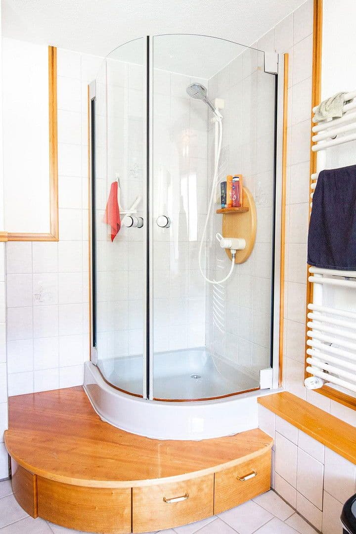 1 bedroom with open-plan kitchen flat to rent, 90 m², Wehr, Baden-Württemberg 1 bedroom with open-plan kitchen flat to rent, 90 m², Wehr, Baden-Württemberg