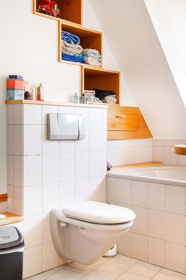 1 bedroom with open-plan kitchen flat to rent, 90 m², Wehr, Baden-Württemberg 1 bedroom with open-plan kitchen flat to rent, 90 m², Wehr, Baden-Württemberg