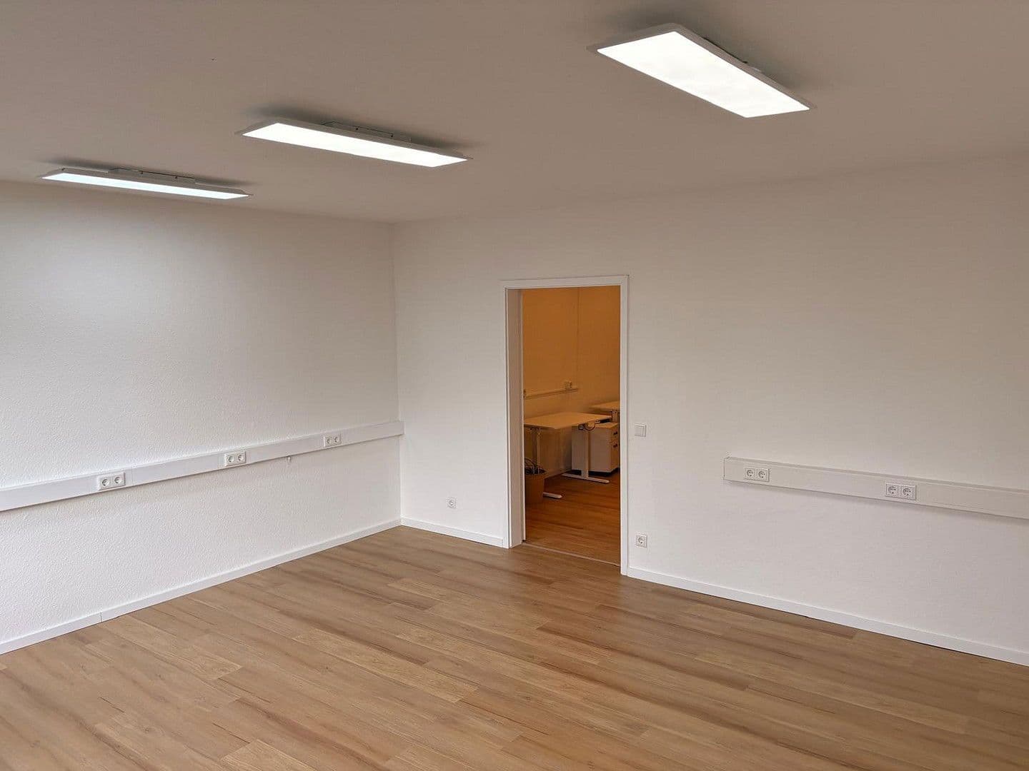 office to rent, 89 m², Montanusstraße 17, Leverkusen, North Rhine-Westphalia office to rent, 89 m², Montanusstraße 17, Leverkusen, North Rhine-Westphalia