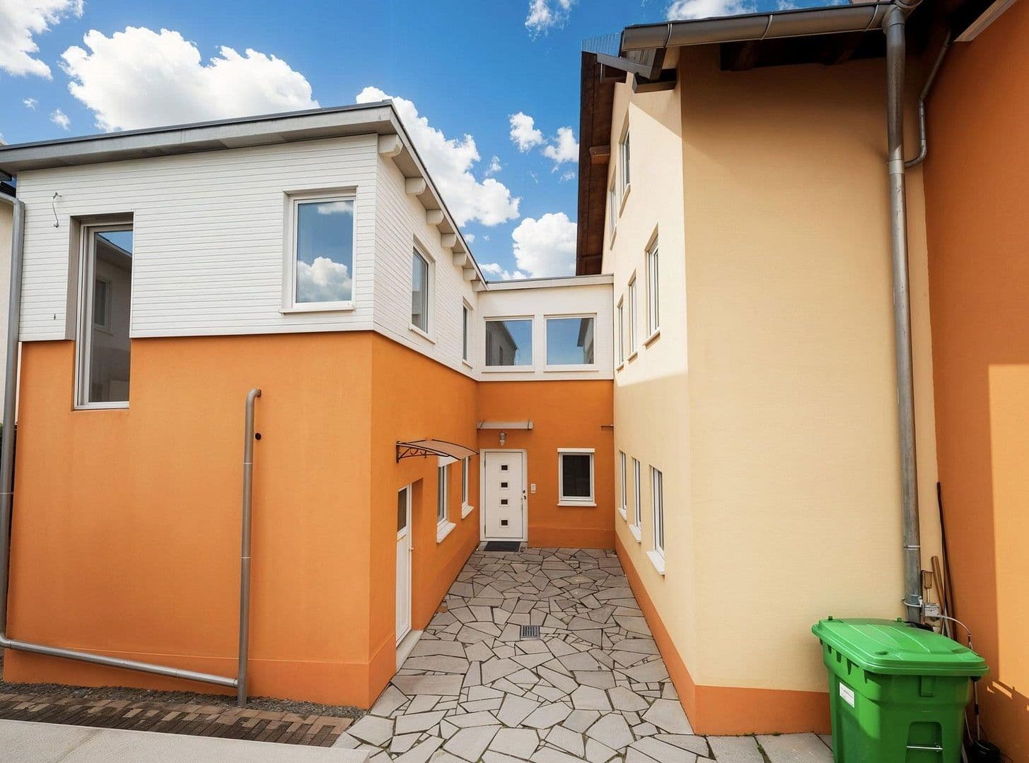 house for sale, 400 m², Friedhofstraße 11, Empfingen, Baden-Württemberg house for sale, 400 m², Friedhofstraße 11, Empfingen, Baden-Württemberg