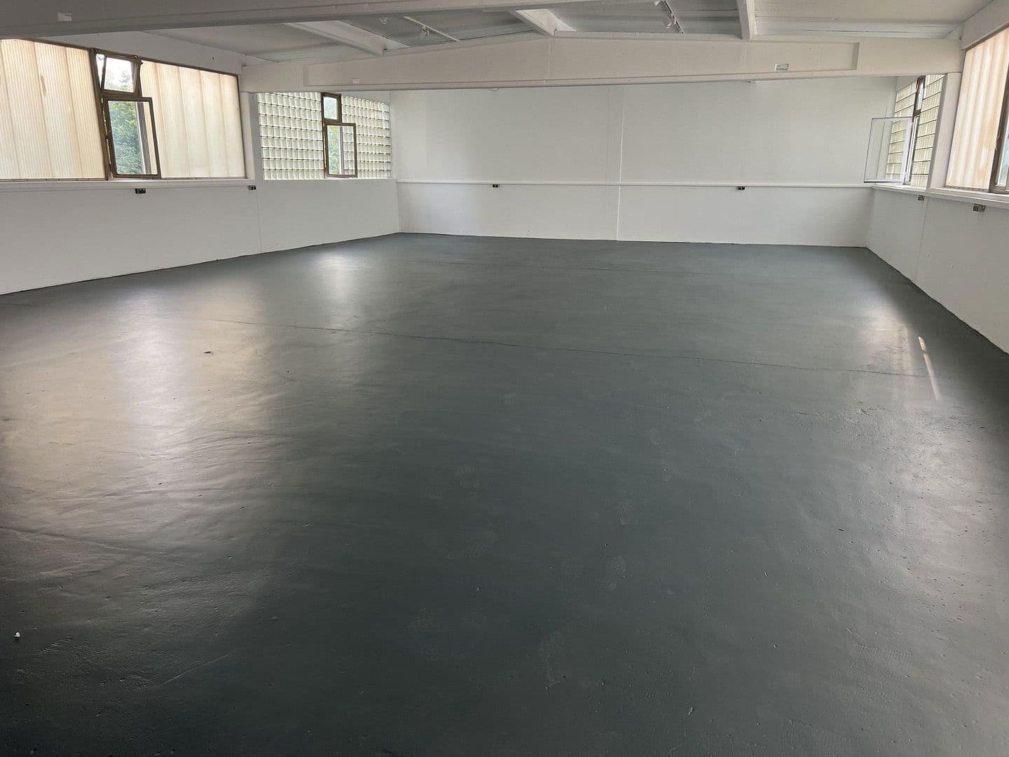 non-residential property to rent, 6,500 m², Weidhausen b.Coburg, Bavaria non-residential property to rent, 6,500 m², Weidhausen b.Coburg, Bavaria