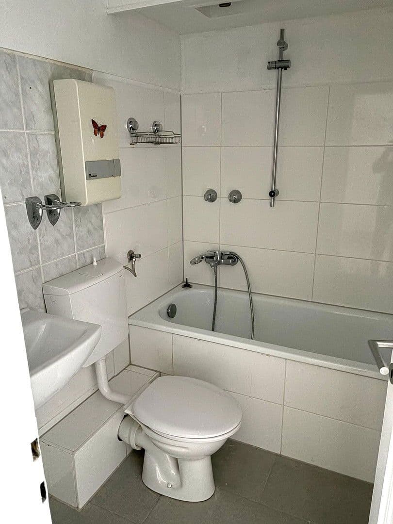 3 bedroom flat to rent, 56 m², Nordstrasse 42, Velbert, North Rhine-Westphalia 3 bedroom flat to rent, 56 m², Nordstrasse 42, Velbert, North Rhine-Westphalia