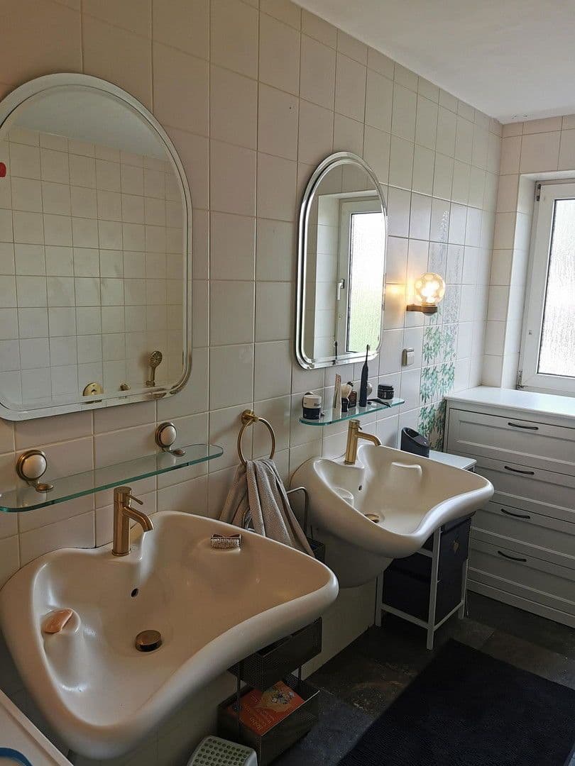 house for sale, 350 m², Garbsen, Lower Saxony house for sale, 350 m², Garbsen, Lower Saxony