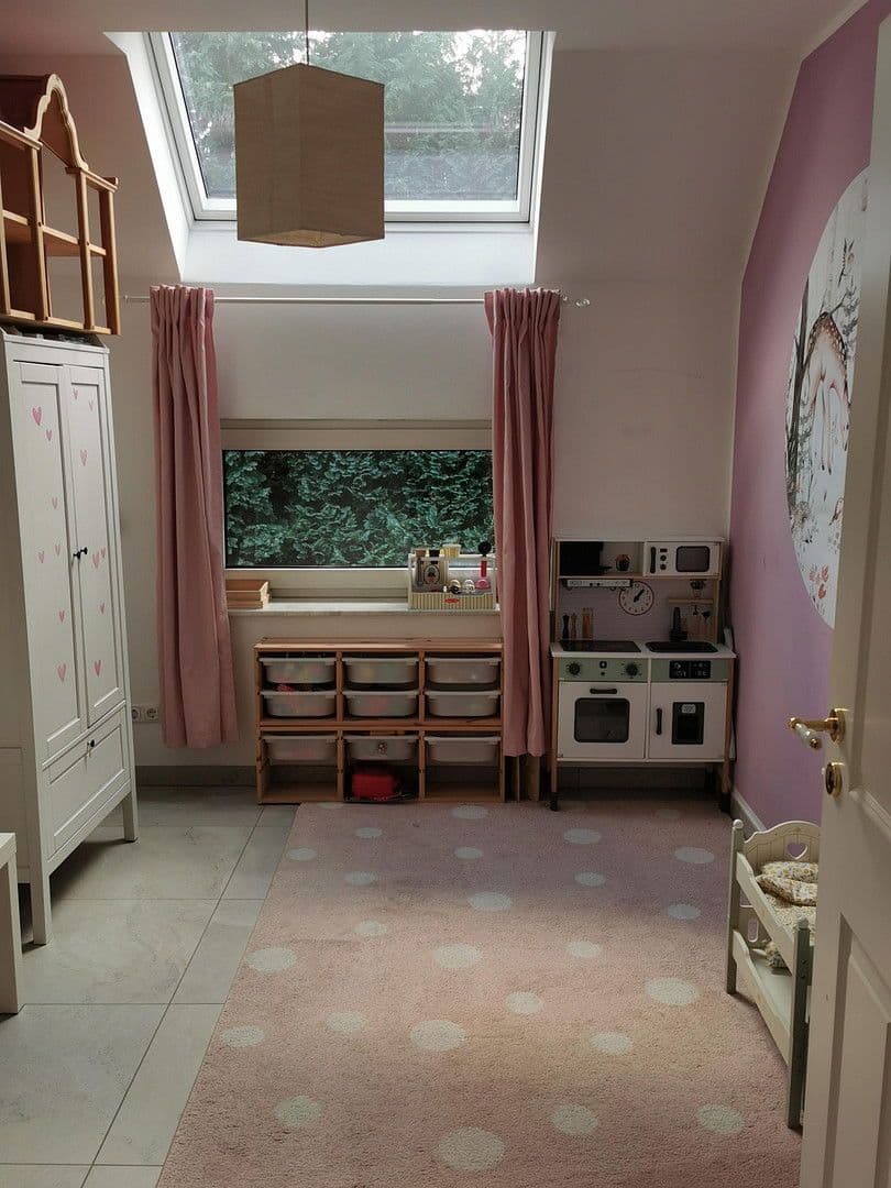 house for sale, 350 m², Garbsen, Lower Saxony house for sale, 350 m², Garbsen, Lower Saxony