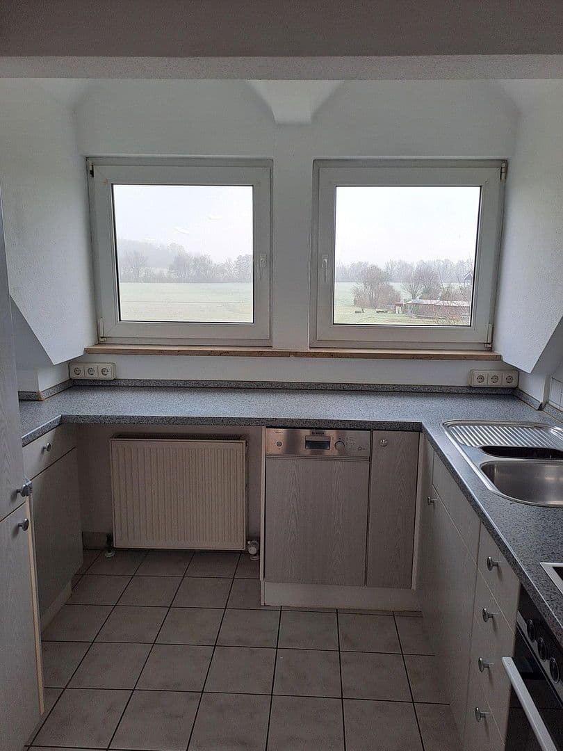 3 bedroom flat to rent, 77 m², Adelsdorf, Bavaria 3 bedroom flat to rent, 77 m², Adelsdorf, Bavaria