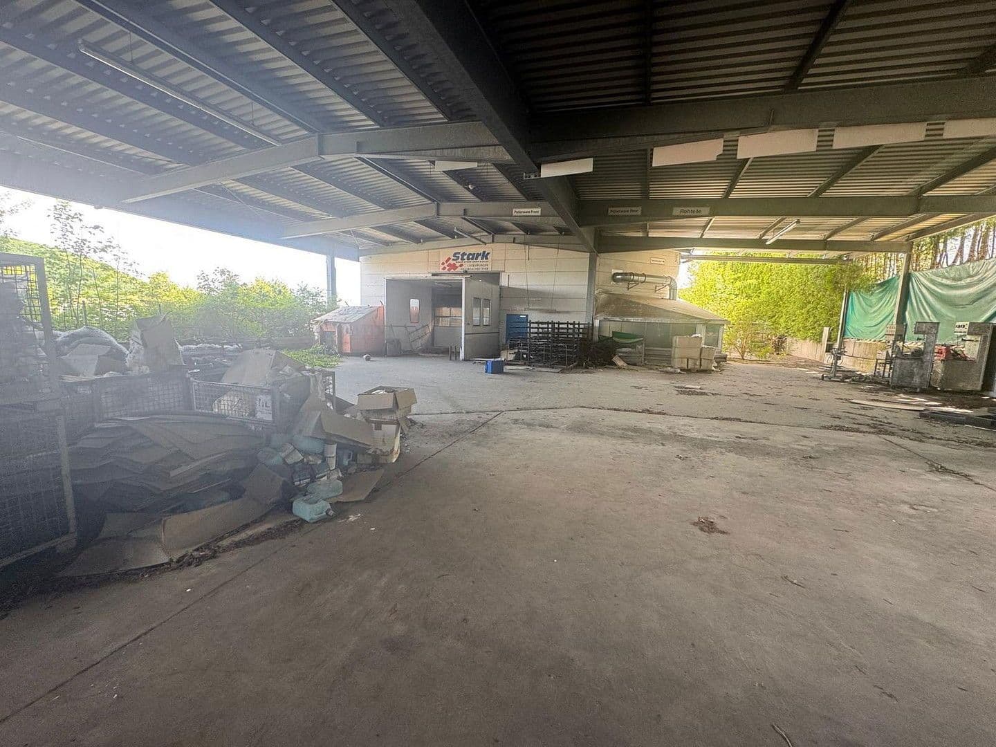 non-residential property to rent, 1,500 m², Treuchtlingen, Bavaria non-residential property to rent, 1,500 m², Treuchtlingen, Bavaria