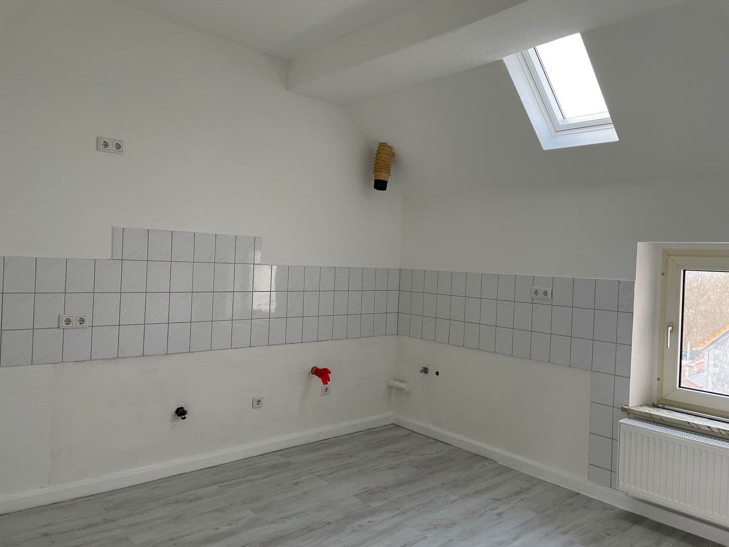 3 bedroom flat to rent, 75 m², Wuppertal Vohwinkel, North Rhine-Westphalia 3 bedroom flat to rent, 75 m², Wuppertal Vohwinkel, North Rhine-Westphalia