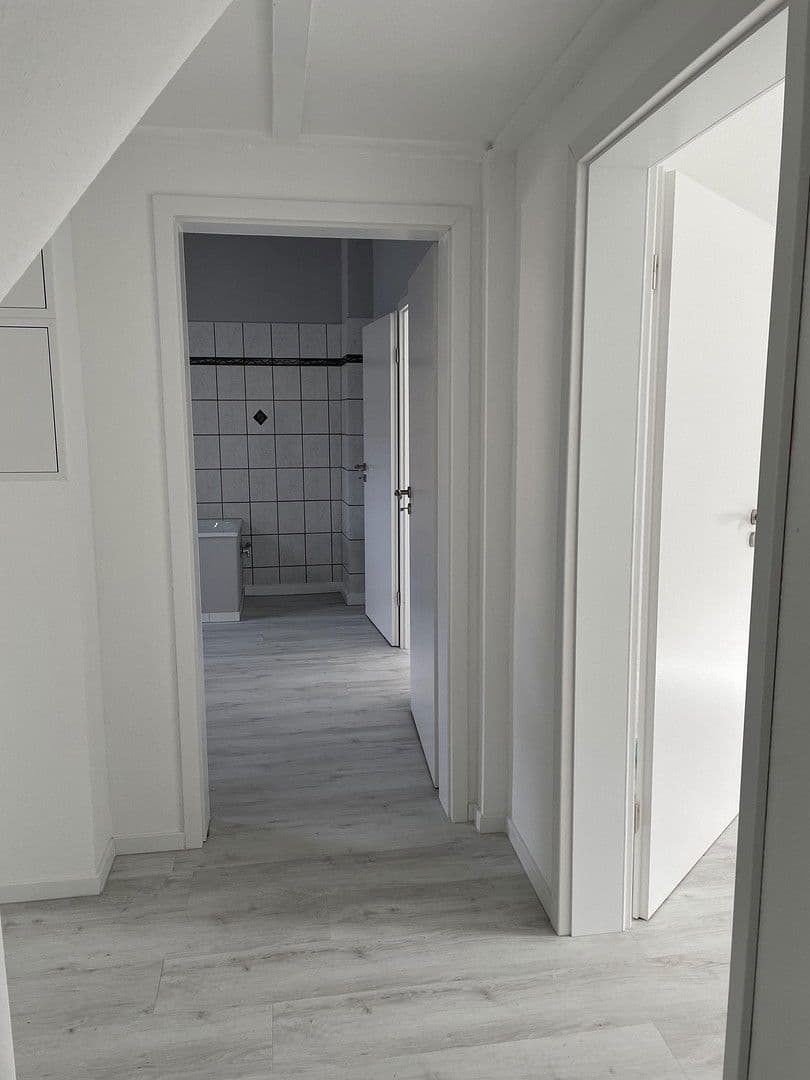 3 bedroom flat to rent, 75 m², Wuppertal Vohwinkel, North Rhine-Westphalia 3 bedroom flat to rent, 75 m², Wuppertal Vohwinkel, North Rhine-Westphalia