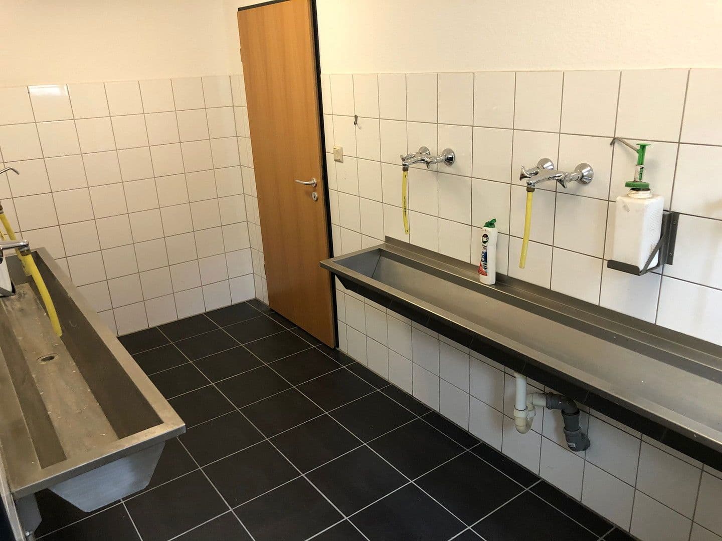 non-residential property to rent, 1,700 m², Wöstendöllen 24, Visbek, Lower Saxony non-residential property to rent, 1,700 m², Wöstendöllen 24, Visbek, Lower Saxony