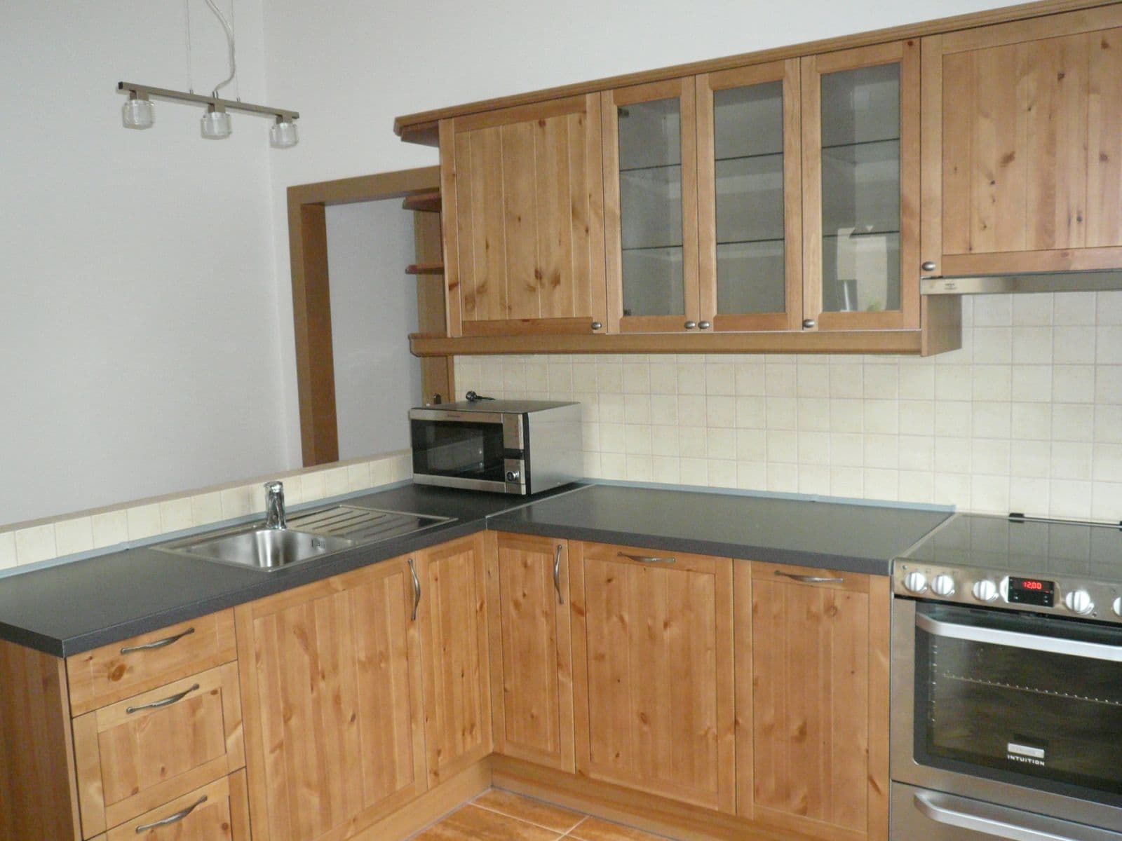 3 bedroom flat to rent, 90 m², Kopeckého, Prague, Prague 3 bedroom flat to rent, 90 m², Kopeckého, Prague, Prague