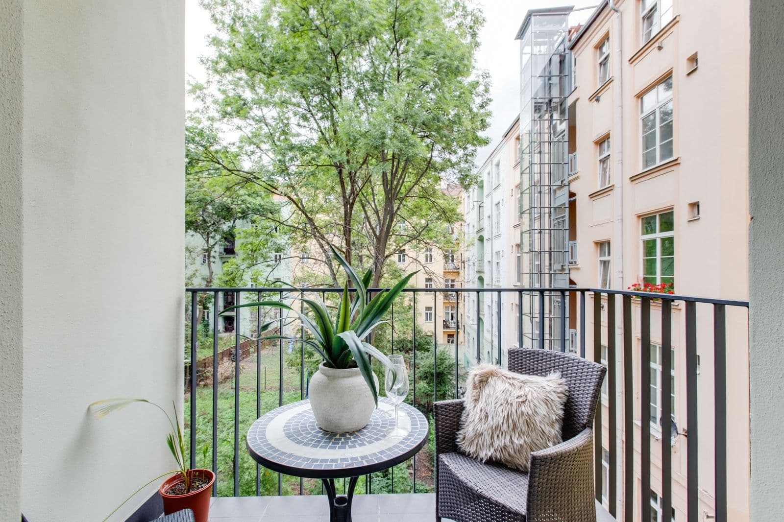 1 bedroom with open-plan kitchen flat to rent, 49 m², Nitranská, Prague, Prague 1 bedroom with open-plan kitchen flat to rent, 49 m², Nitranská, Prague, Prague