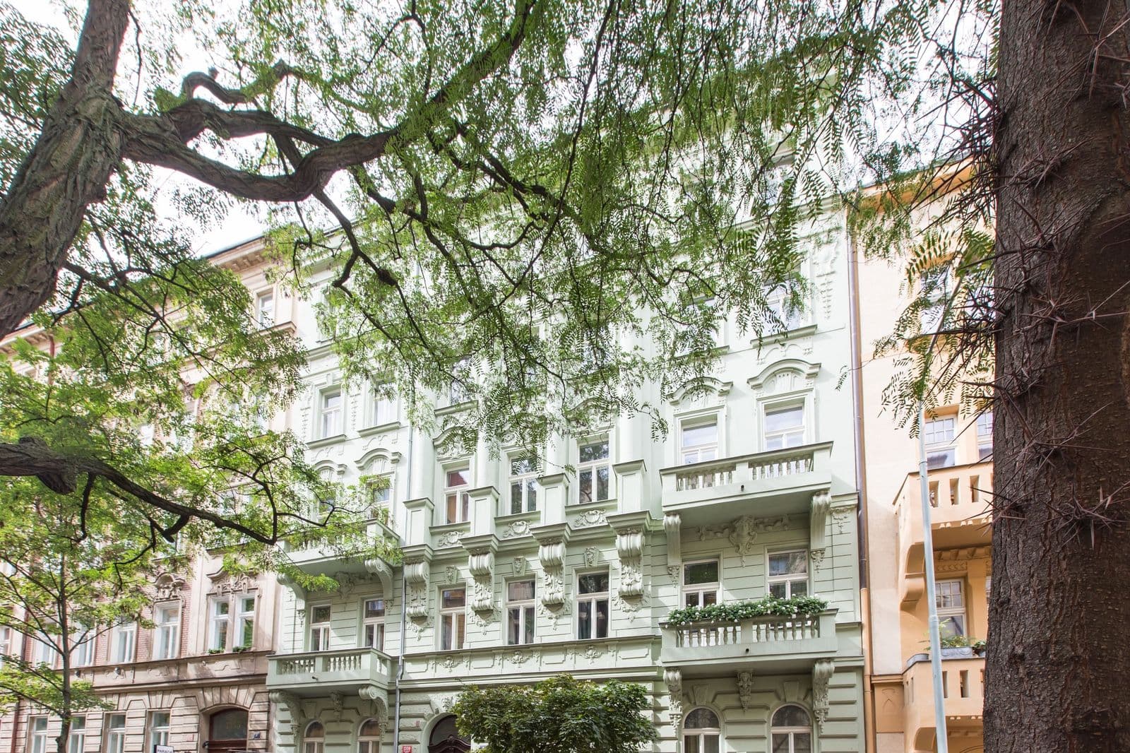 1 bedroom with open-plan kitchen flat to rent, 49 m², Nitranská, Prague, Prague 1 bedroom with open-plan kitchen flat to rent, 49 m², Nitranská, Prague, Prague