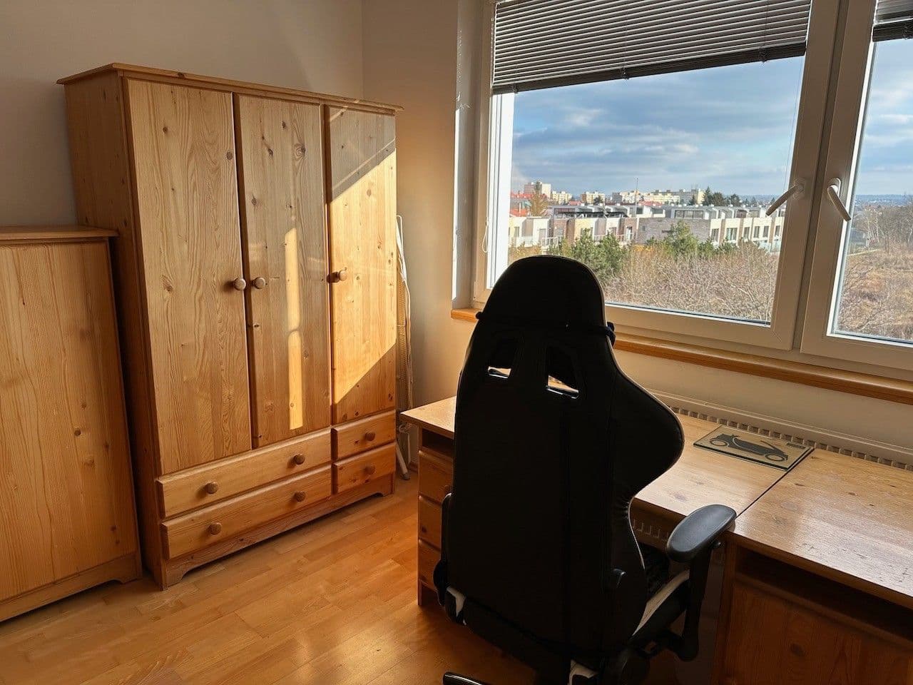 5 bedroom flat to rent, 120 m², Zbudovská, Prague, Prague 5 bedroom flat to rent, 120 m², Zbudovská, Prague, Prague