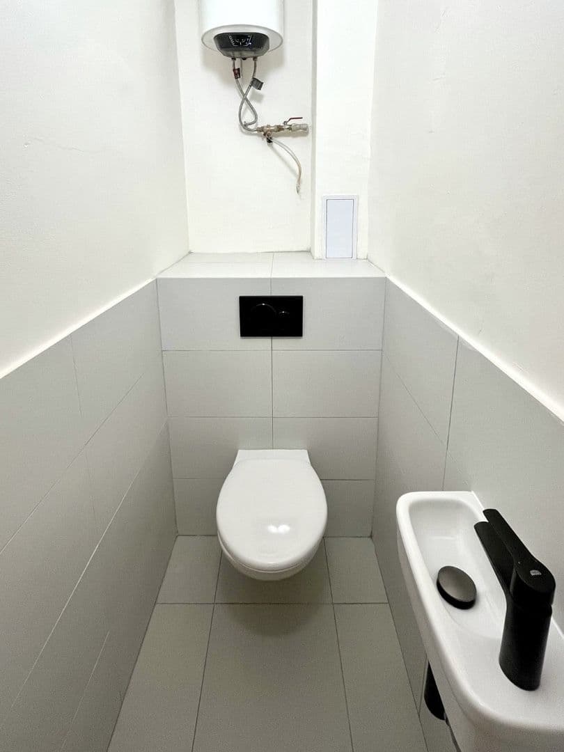 1 bedroom with open-plan kitchen flat to rent, 41 m², Černokostelecká, Prague, Prague 1 bedroom with open-plan kitchen flat to rent, 41 m², Černokostelecká, Prague, Prague