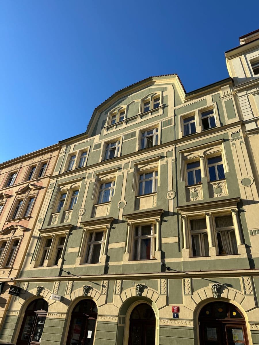 1 bedroom with open-plan kitchen flat to rent, 55 m², Čestmírova, Prague, Prague 1 bedroom with open-plan kitchen flat to rent, 55 m², Čestmírova, Prague, Prague