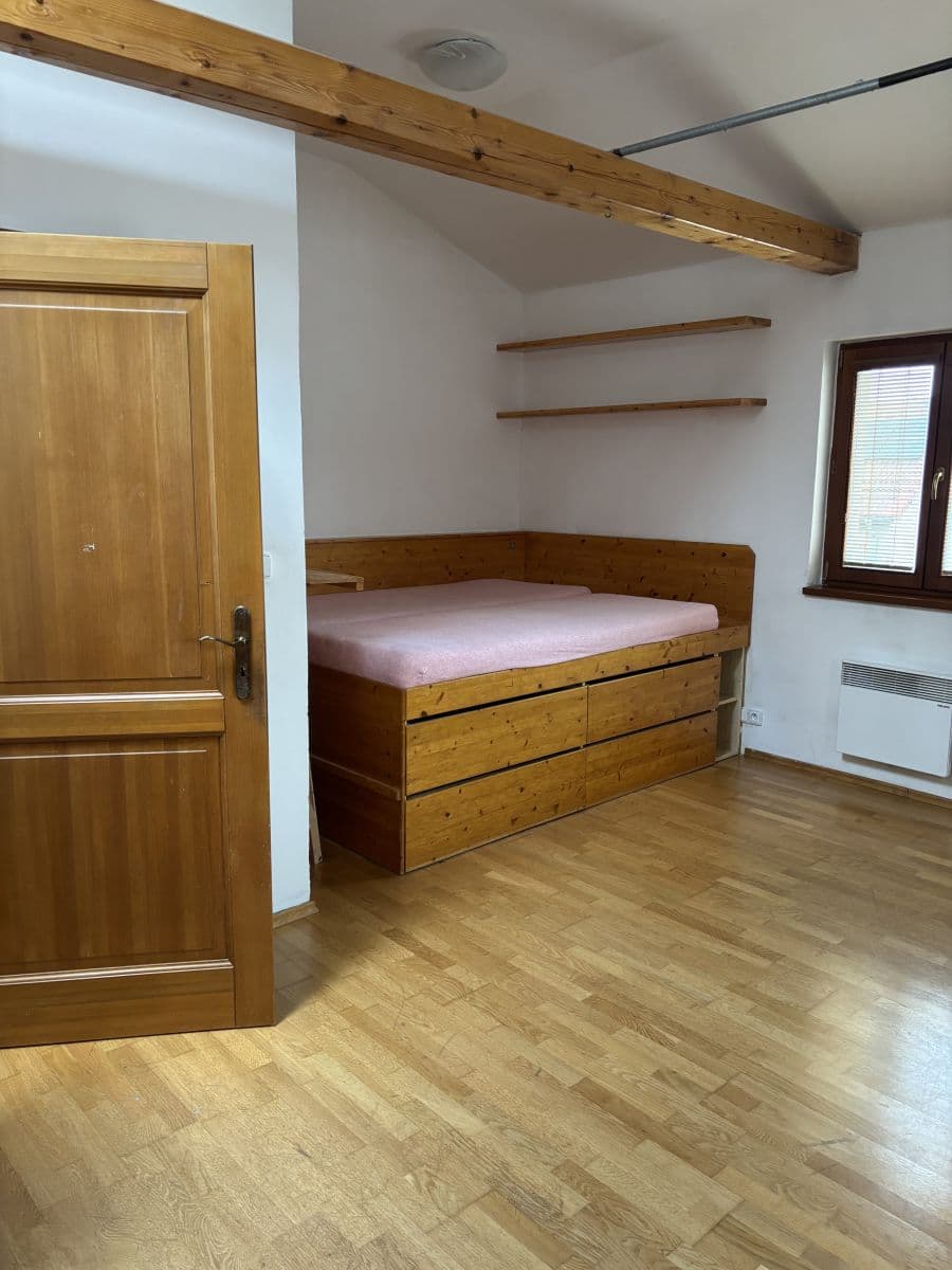 flat to rent, 82 m², K Holyni, Prague, Prague flat to rent, 82 m², K Holyni, Prague, Prague