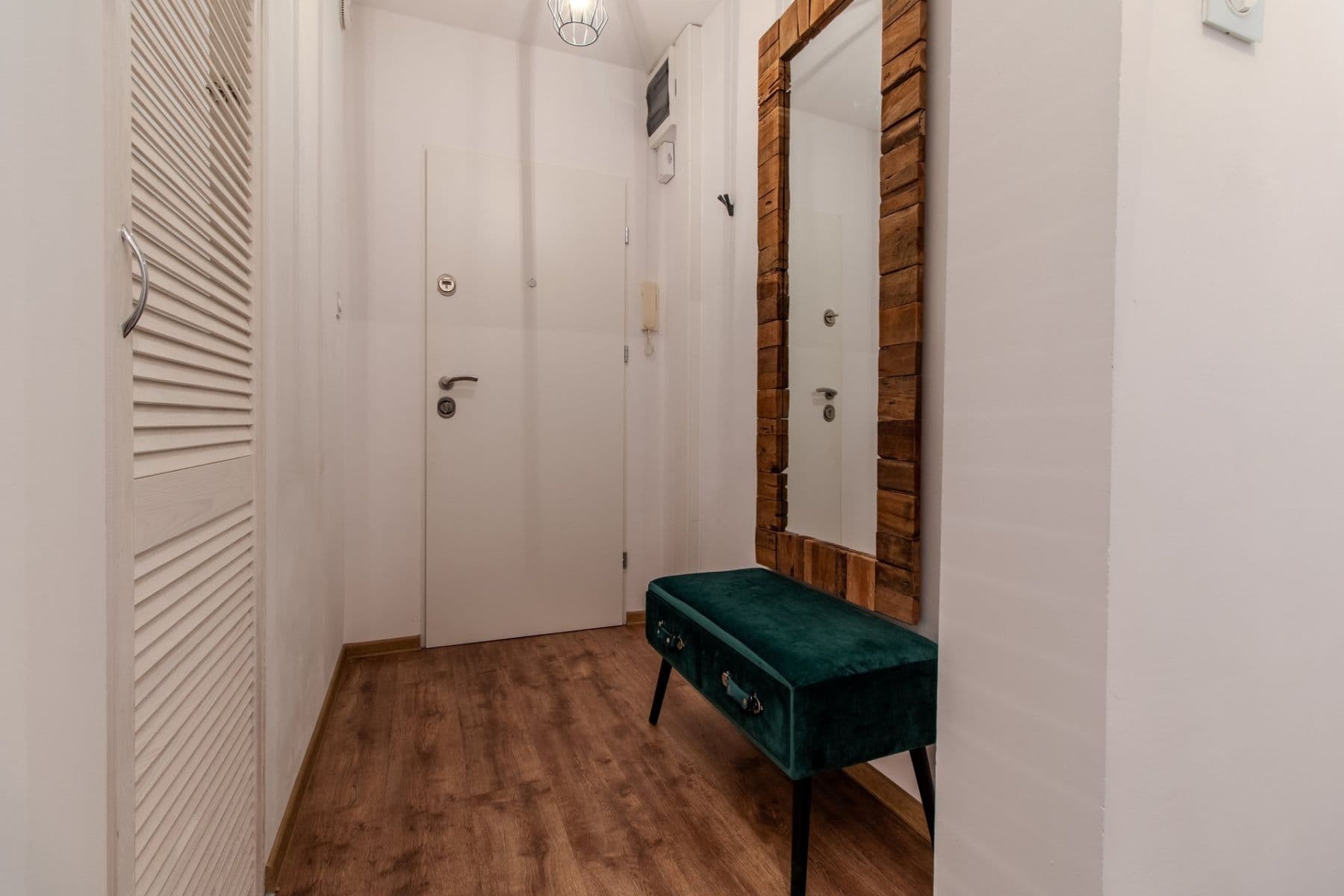 2 bedroom flat to rent, 55 m², Jablonecká, Prague, Prague 2 bedroom flat to rent, 55 m², Jablonecká, Prague, Prague