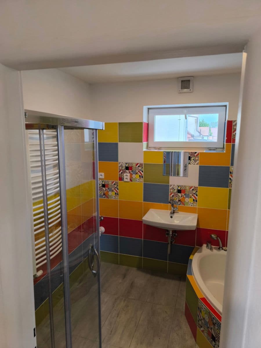 1 bedroom with open-plan kitchen flat to rent, 54 m², Nádražní, Mutěnice, Jihomoravský Region 1 bedroom with open-plan kitchen flat to rent, 54 m², Nádražní, Mutěnice, Jihomoravský Region