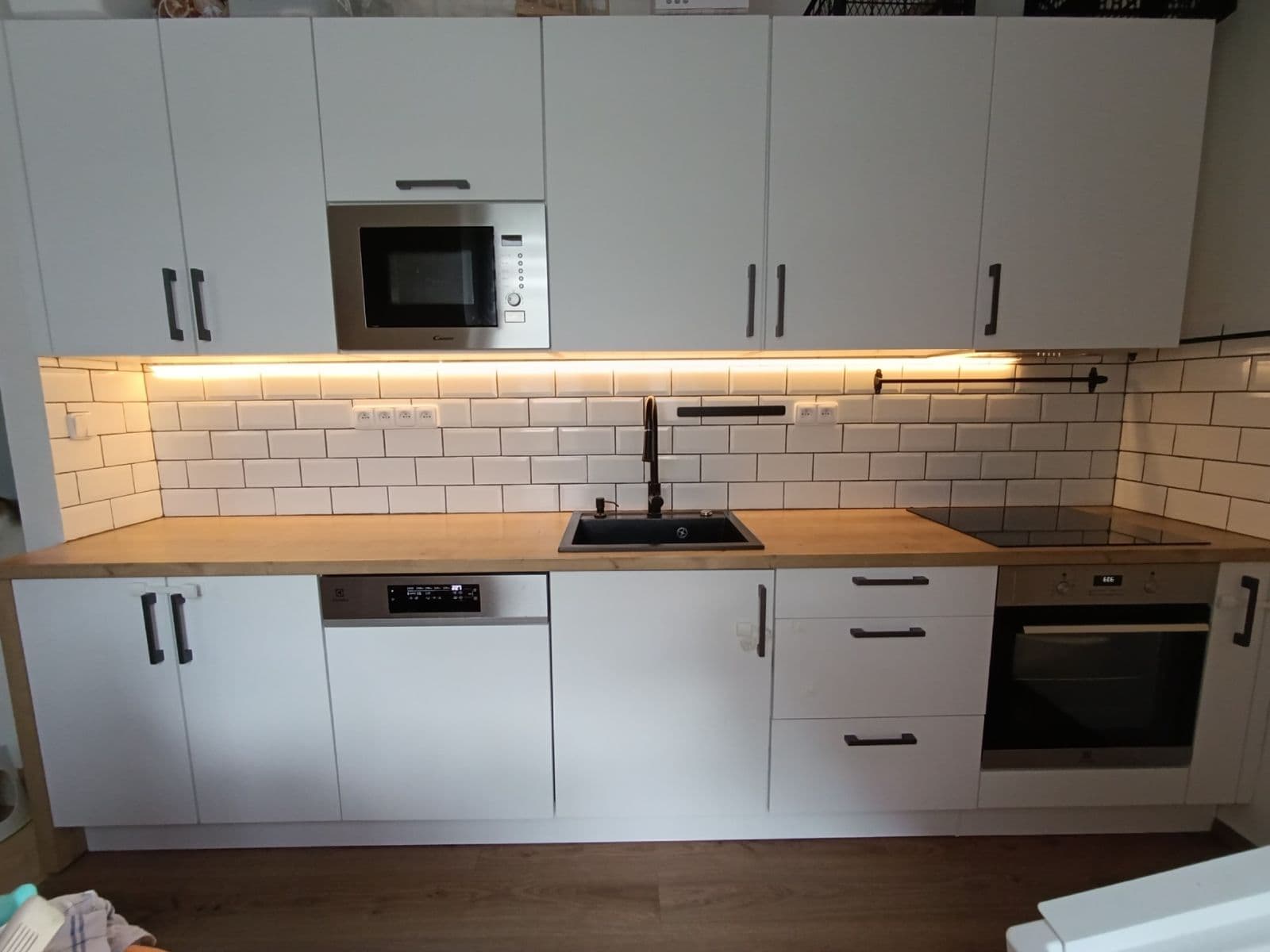 1 bedroom with open-plan kitchen flat to rent, 54 m², Hodonínská, Prague, Prague 1 bedroom with open-plan kitchen flat to rent, 54 m², Hodonínská, Prague, Prague