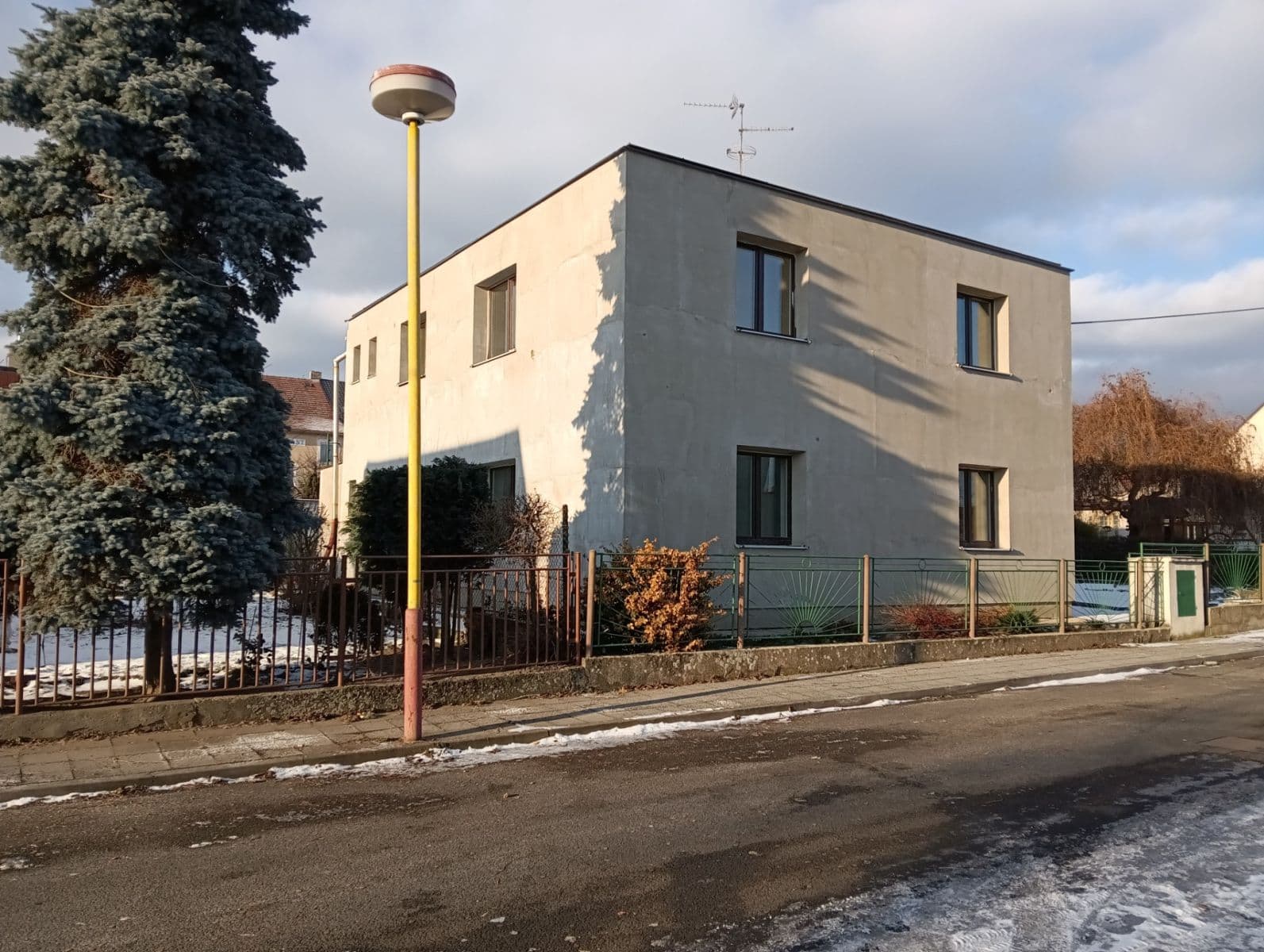 house to rent, 190 m², Karla Čapka, Lom, Ústecký Region house to rent, 190 m², Karla Čapka, Lom, Ústecký Region