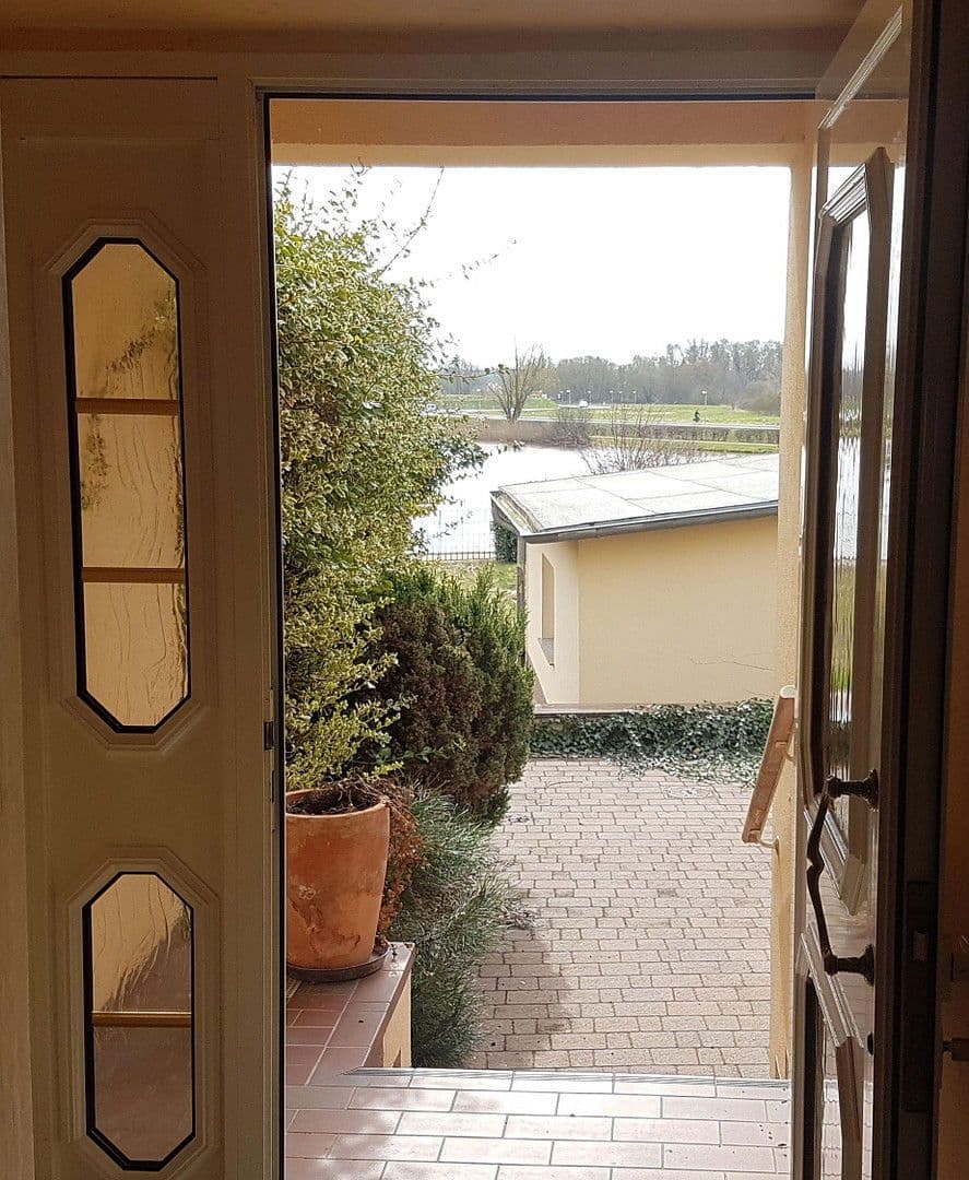 house for sale, 207 m², Burgstr. 4, Demmin, Mecklenburg-Vorpommern house for sale, 207 m², Burgstr. 4, Demmin, Mecklenburg-Vorpommern