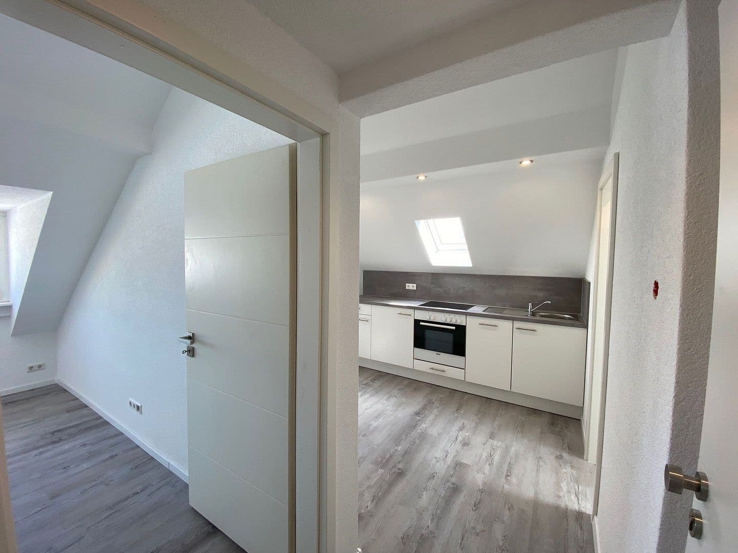 Studio flat to rent, 25 m², Schillerstraße 12, Pforzheim, Baden-Württemberg Studio flat to rent, 25 m², Schillerstraße 12, Pforzheim, Baden-Württemberg