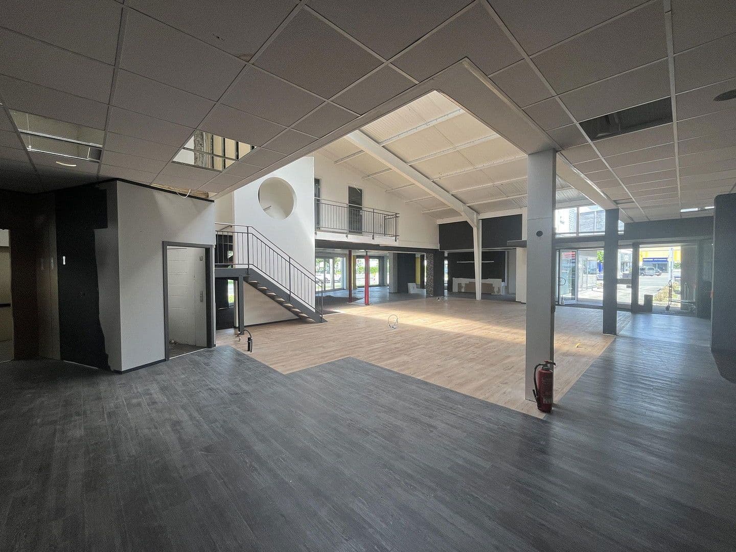office to rent, 380 m², Georg-Fischer-Straße 32, Singen (Hohentwiel), Baden-Württemberg office to rent, 380 m², Georg-Fischer-Straße 32, Singen (Hohentwiel), Baden-Württemberg