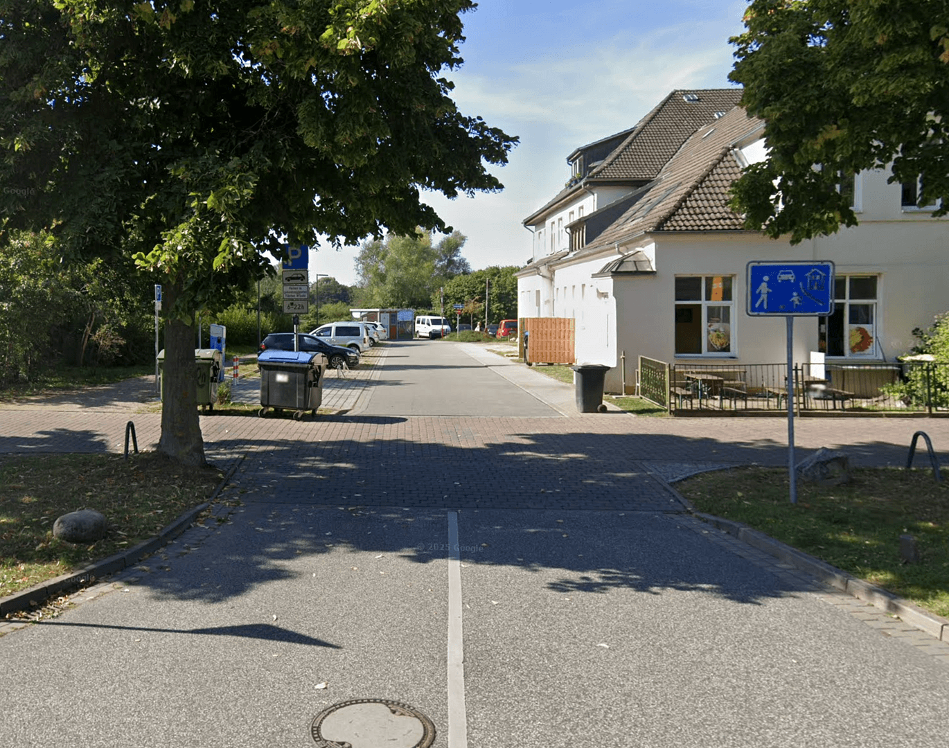 garage to rent, 0 m², Dahlmannstraße 36, Wismar, Mecklenburg-Vorpommern garage to rent, 0 m², Dahlmannstraße 36, Wismar, Mecklenburg-Vorpommern