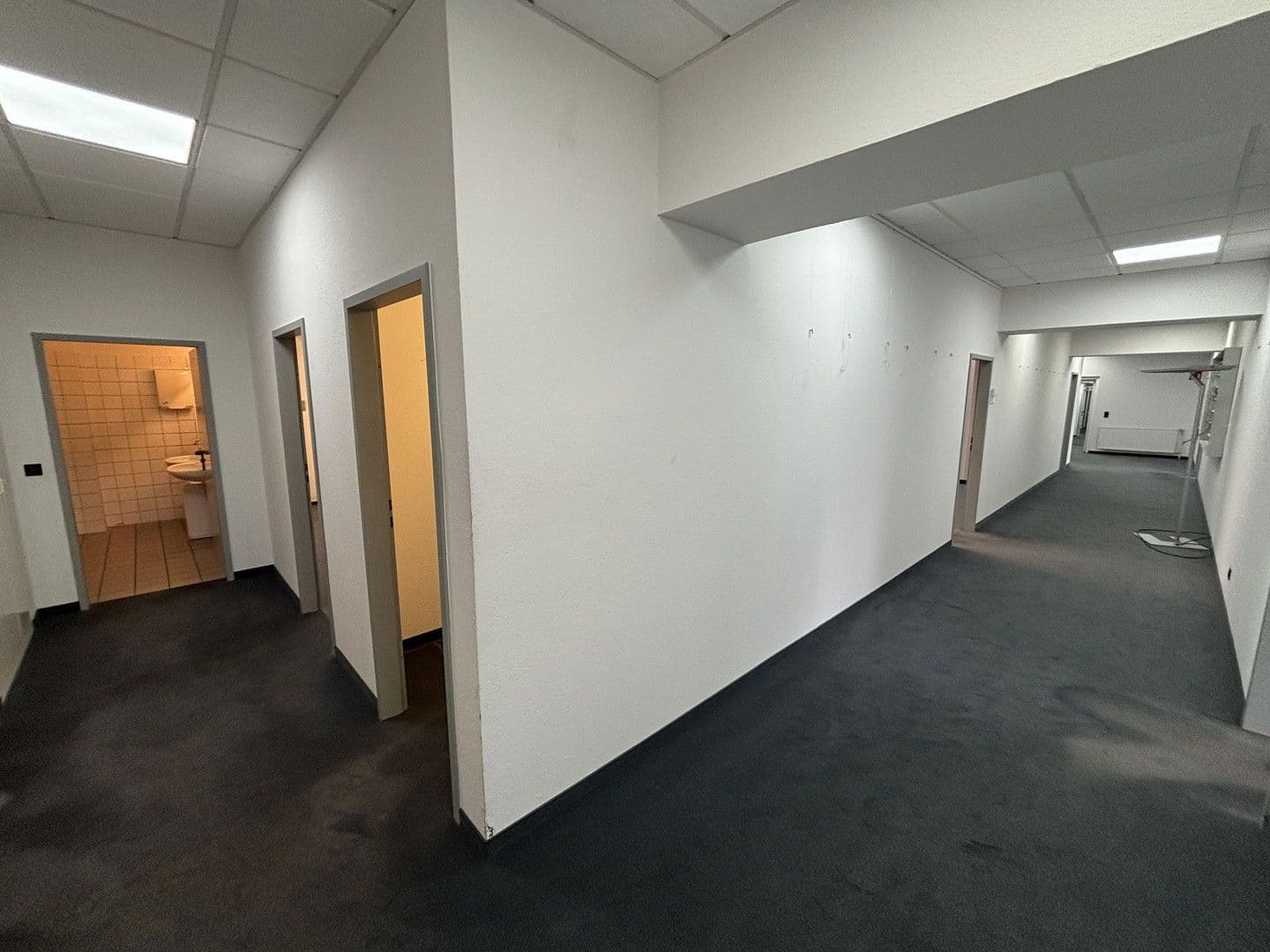office to rent, 646 m², Moselstr. 14, Neuss, North Rhine-Westphalia office to rent, 646 m², Moselstr. 14, Neuss, North Rhine-Westphalia