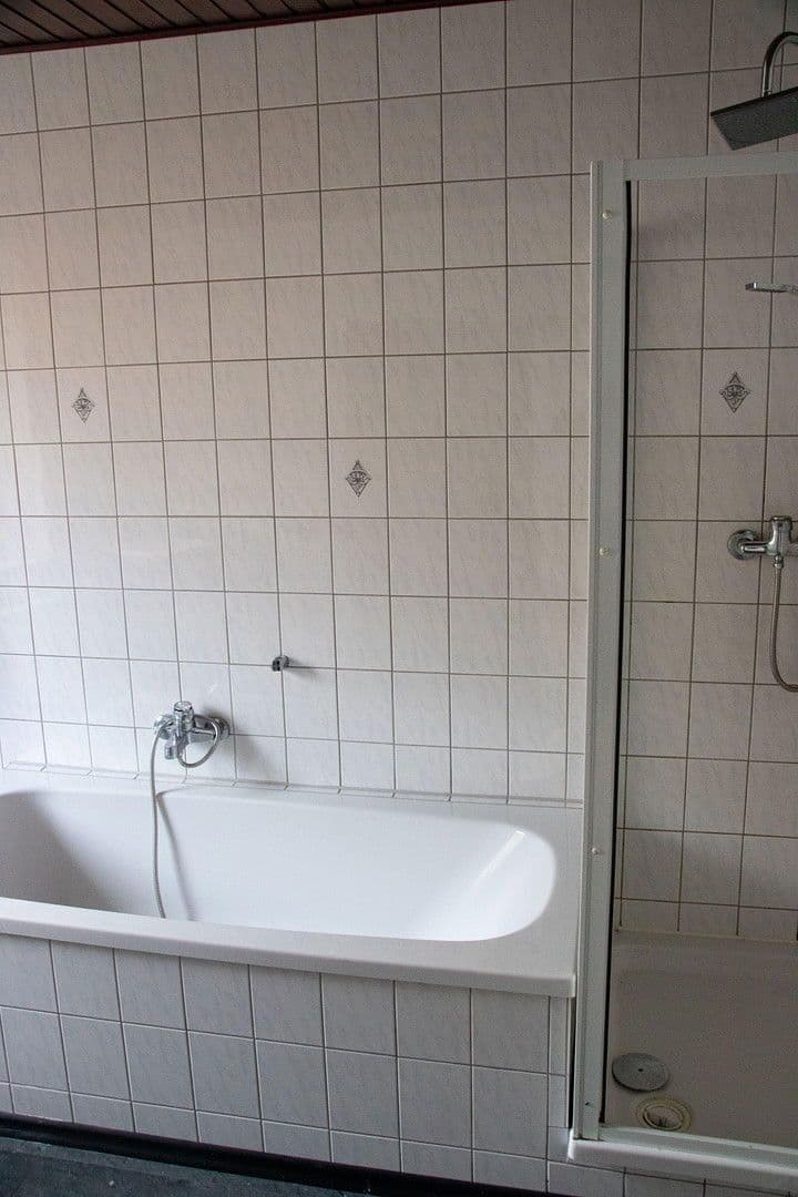 6 bedroom flat to rent, 108 m², Schützenstraße 4, Hof, Bavaria 6 bedroom flat to rent, 108 m², Schützenstraße 4, Hof, Bavaria