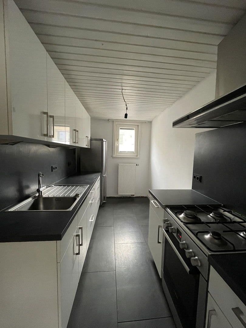 2 bedroom flat to rent, 105 m², Hindenburgerstr 96, Neustadt an der Weinstraße, Rhineland-Palatinate 2 bedroom flat to rent, 105 m², Hindenburgerstr 96, Neustadt an der Weinstraße, Rhineland-Palatinate