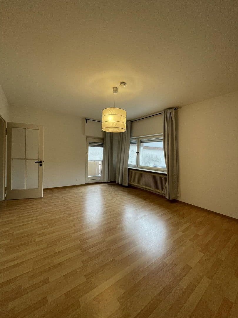 1 bedroom with open-plan kitchen flat to rent, 99 m², Hindenburgerstr 96, Neustadt an der Weinstraße, Rhineland-Palatinate 1 bedroom with open-plan kitchen flat to rent, 99 m², Hindenburgerstr 96, Neustadt an der Weinstraße, Rhineland-Palatinate