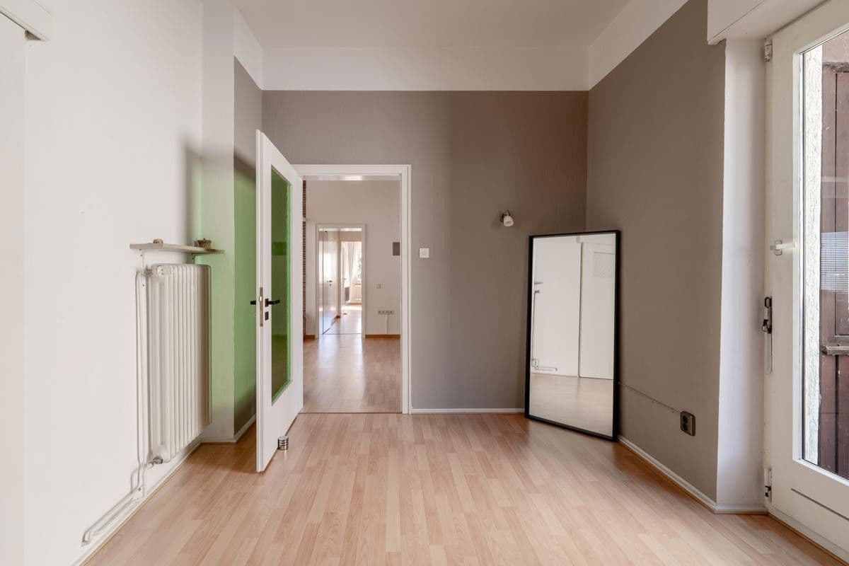 1 bedroom with open-plan kitchen flat to rent, 99 m², Hindenburgerstr 96, Neustadt an der Weinstraße, Rhineland-Palatinate 1 bedroom with open-plan kitchen flat to rent, 99 m², Hindenburgerstr 96, Neustadt an der Weinstraße, Rhineland-Palatinate