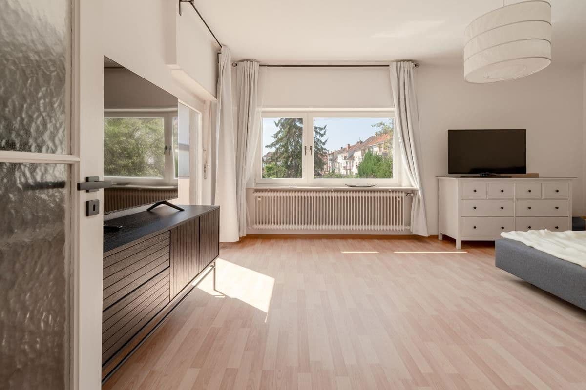 1 bedroom with open-plan kitchen flat to rent, 99 m², Hindenburgerstr 96, Neustadt an der Weinstraße, Rhineland-Palatinate 1 bedroom with open-plan kitchen flat to rent, 99 m², Hindenburgerstr 96, Neustadt an der Weinstraße, Rhineland-Palatinate