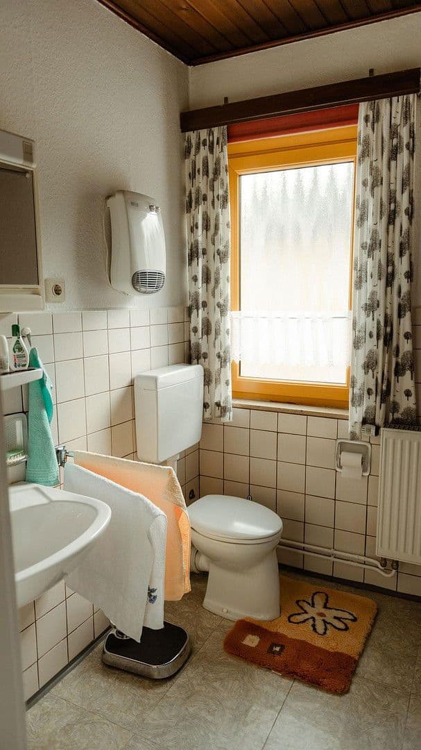 house for sale, 102 m², Oberstr. 35 / Hessenweg, Niederkassel, North Rhine-Westphalia house for sale, 102 m², Oberstr. 35 / Hessenweg, Niederkassel, North Rhine-Westphalia