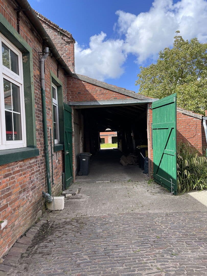 house for sale, 750 m², Hage, Lower Saxony house for sale, 750 m², Hage, Lower Saxony