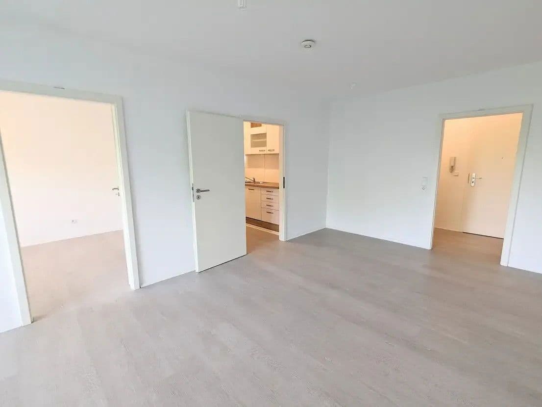 1 bedroom with open-plan kitchen flat to rent, 62 m², Woogstraße 36, Neuhofen, Rhineland-Palatinate 1 bedroom with open-plan kitchen flat to rent, 62 m², Woogstraße 36, Neuhofen, Rhineland-Palatinate