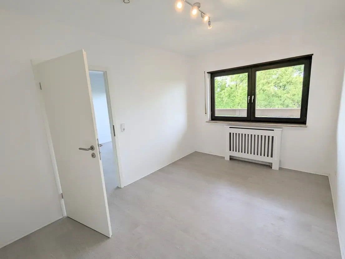 1 bedroom with open-plan kitchen flat to rent, 62 m², Woogstraße 36, Neuhofen, Rhineland-Palatinate 1 bedroom with open-plan kitchen flat to rent, 62 m², Woogstraße 36, Neuhofen, Rhineland-Palatinate