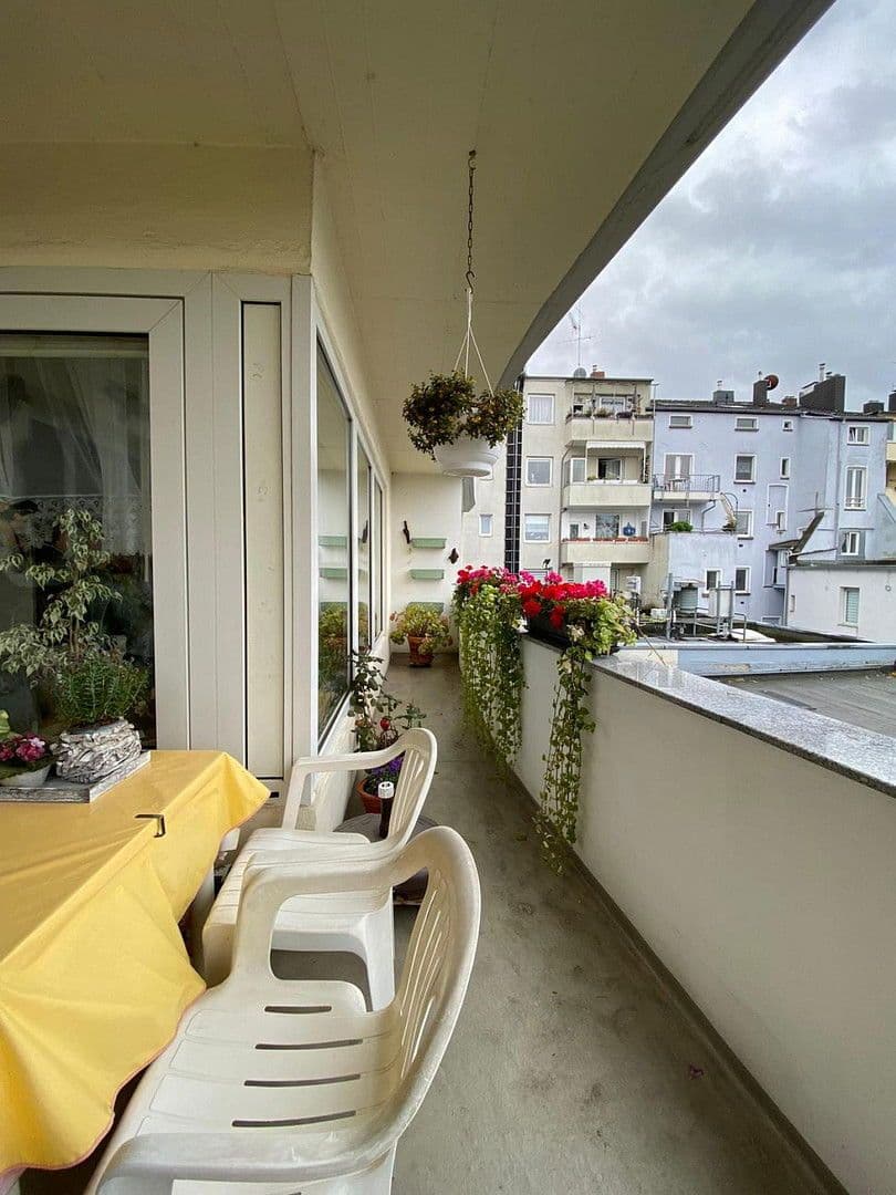 3 bedroom flat for sale, 94 m², Rather Kirchplatz 1, Düsseldorf, North Rhine-Westphalia 3 bedroom flat for sale, 94 m², Rather Kirchplatz 1, Düsseldorf, North Rhine-Westphalia