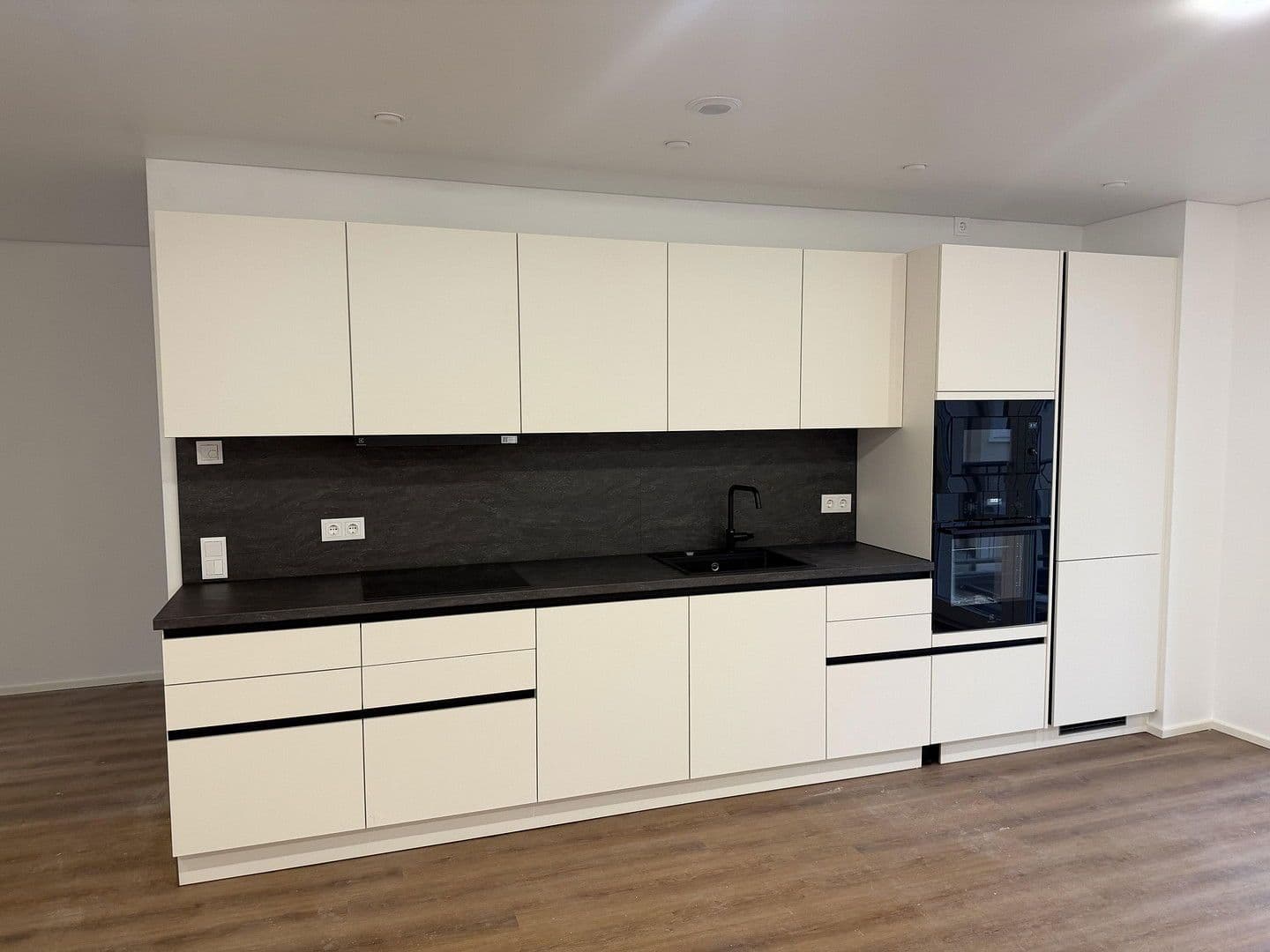 3 bedroom flat to rent, 100 m², Maximilianstr. 21, Jockgrim, Rhineland-Palatinate 3 bedroom flat to rent, 100 m², Maximilianstr. 21, Jockgrim, Rhineland-Palatinate