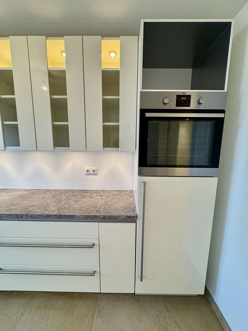 3 bedroom flat for sale, 70 m², Engadiner Strasse 36, München, Bavaria 3 bedroom flat for sale, 70 m², Engadiner Strasse 36, München, Bavaria