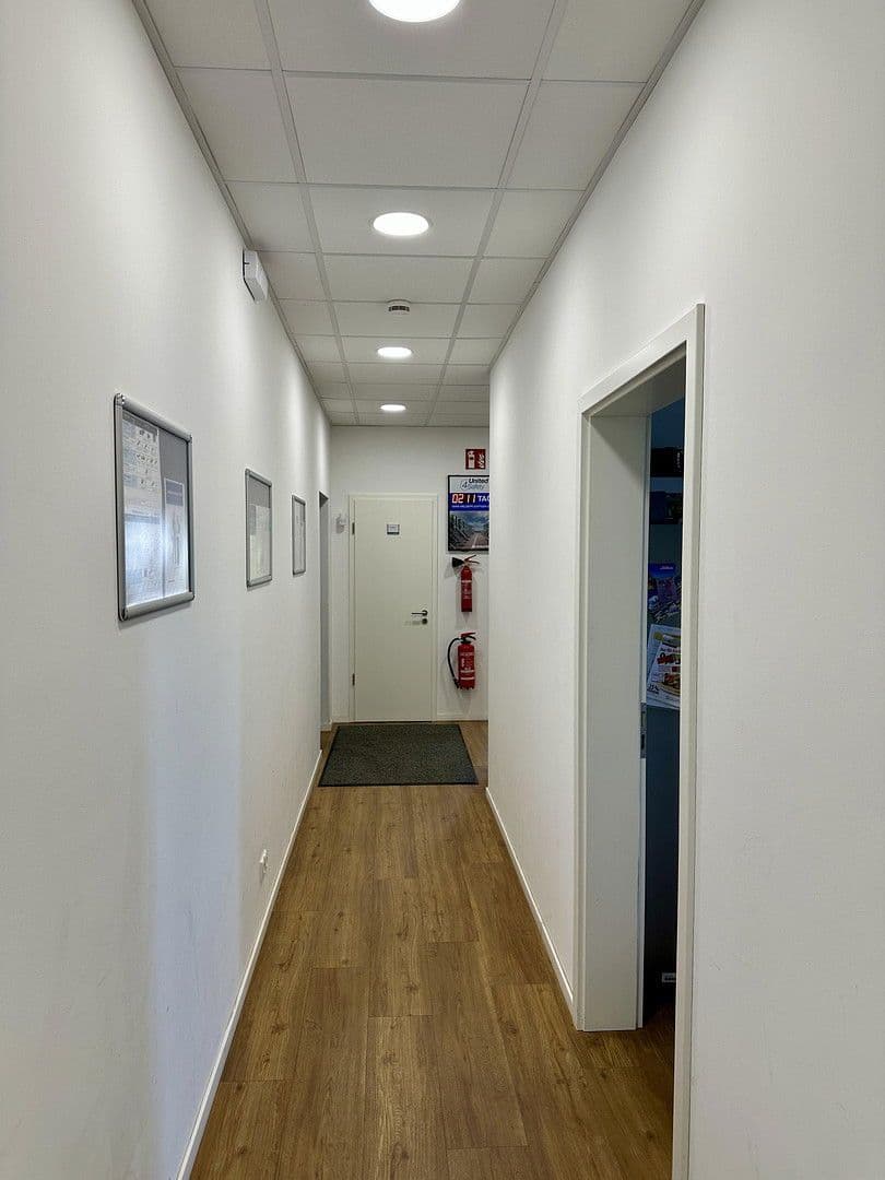 office to rent, 720 m², Lüneburg, Lower Saxony office to rent, 720 m², Lüneburg, Lower Saxony