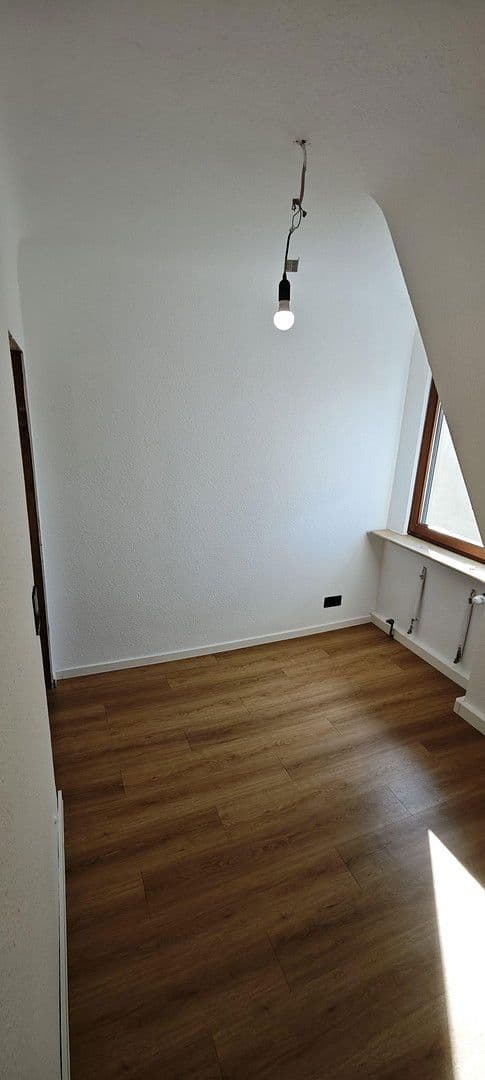 3 bedroom flat to rent, 60 m², Eybacher Straße 11/1, Stuttgart-Wangen, Baden-Württemberg 3 bedroom flat to rent, 60 m², Eybacher Straße 11/1, Stuttgart-Wangen, Baden-Württemberg