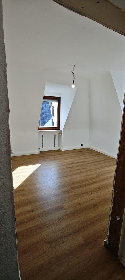 3 bedroom flat to rent, 60 m², Eybacher Straße 11/1, Stuttgart-Wangen, Baden-Württemberg 3 bedroom flat to rent, 60 m², Eybacher Straße 11/1, Stuttgart-Wangen, Baden-Württemberg
