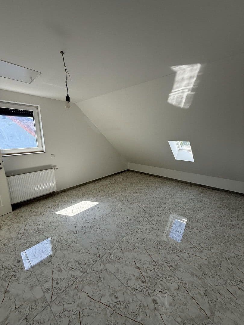 1 bedroom with open-plan kitchen flat to rent, 60 m², Kirburger Weg 41, Köln, North Rhine-Westphalia 1 bedroom with open-plan kitchen flat to rent, 60 m², Kirburger Weg 41, Köln, North Rhine-Westphalia