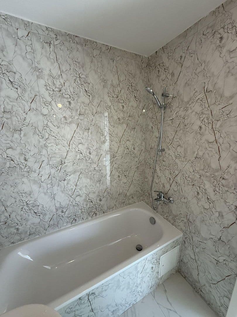 1 bedroom with open-plan kitchen flat to rent, 60 m², Kirburger Weg 41, Köln, North Rhine-Westphalia 1 bedroom with open-plan kitchen flat to rent, 60 m², Kirburger Weg 41, Köln, North Rhine-Westphalia